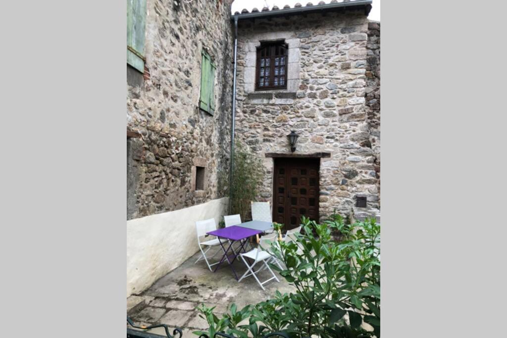 Les Maisons Du Conflent, Maisons Familiales En Pierre Au Coeur Des Remparts Villefranche-de-Conflent Exterior foto